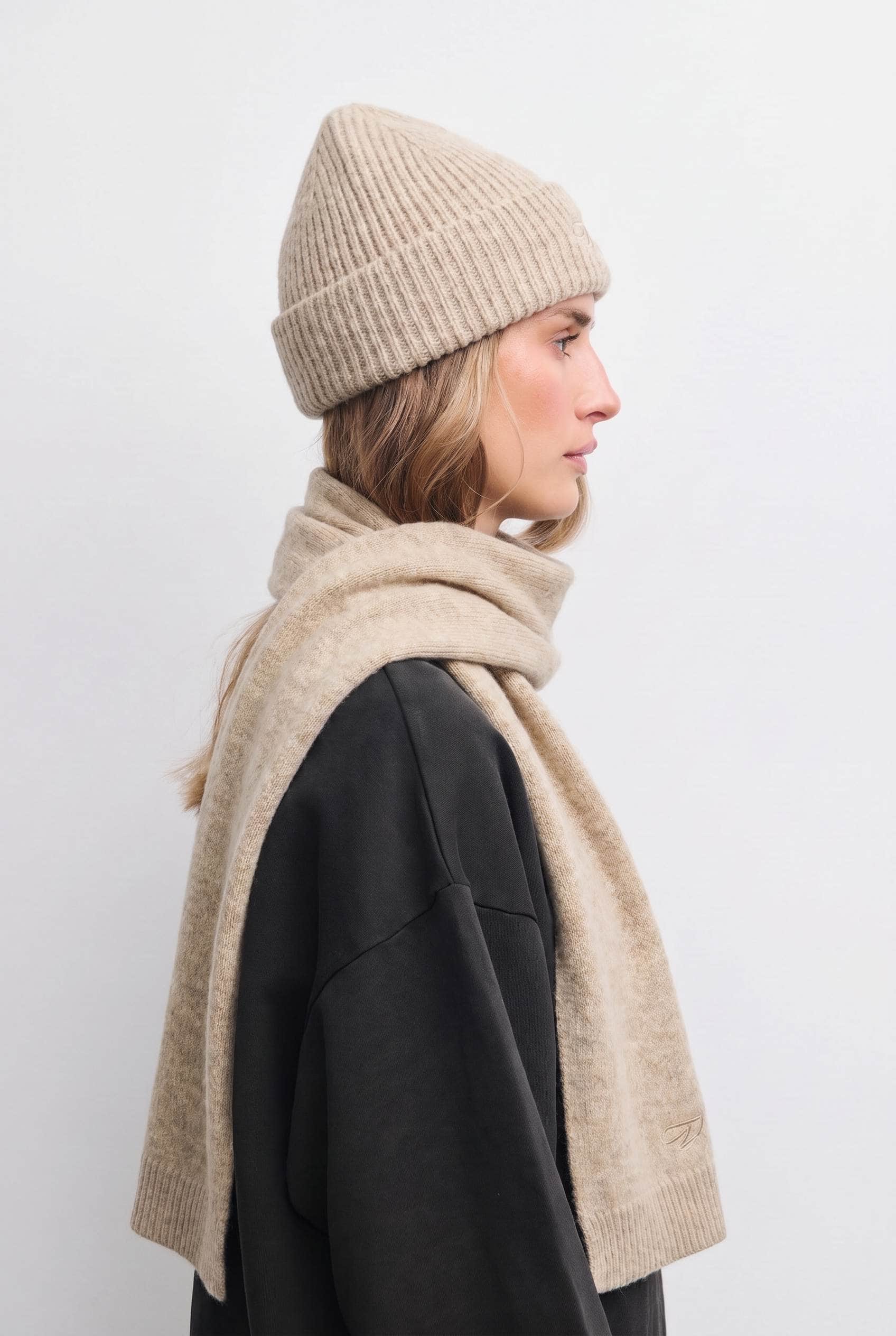 ARKK Accessories ARKK Furry Scarf | Sand Scarf